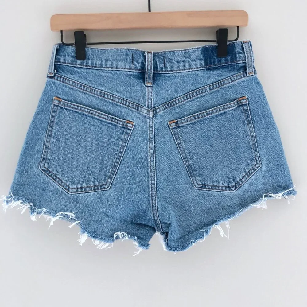 Abercrombie Curve Love The Mom High Rise Denim Short - Picture 3 of 7